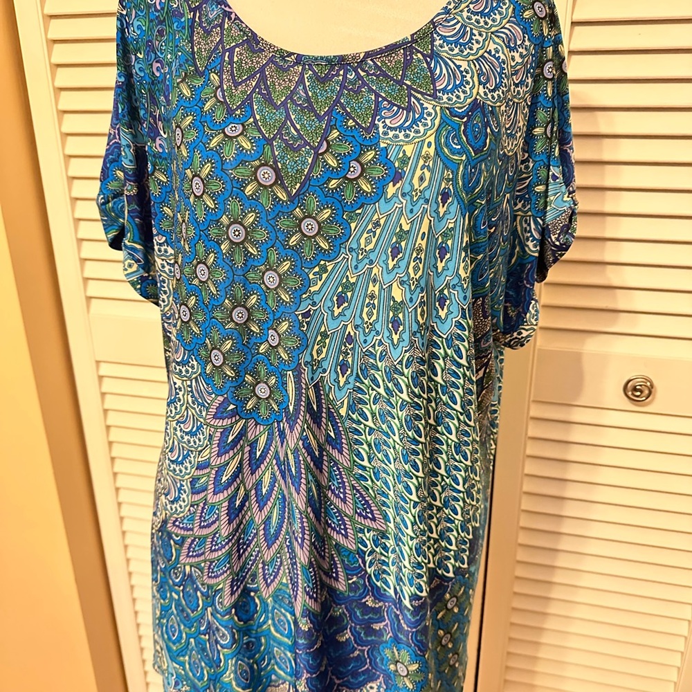 Elegant Blue and Green Paisley Women's Blouse